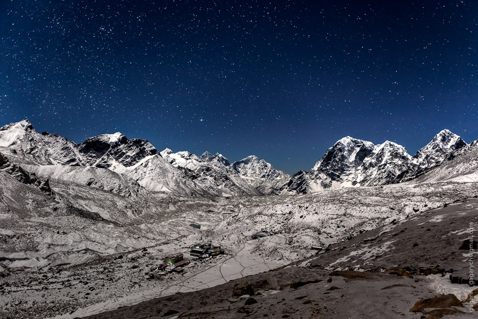 Ночь над ледником Кхумбу