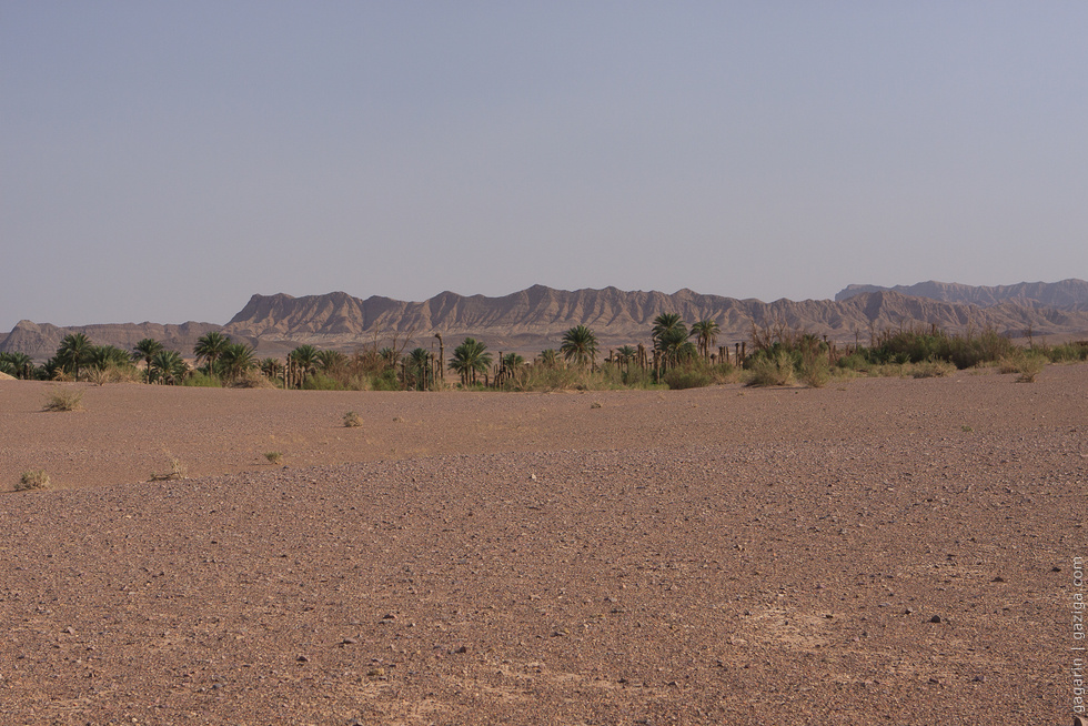 Деревня в пустыне Кавир
